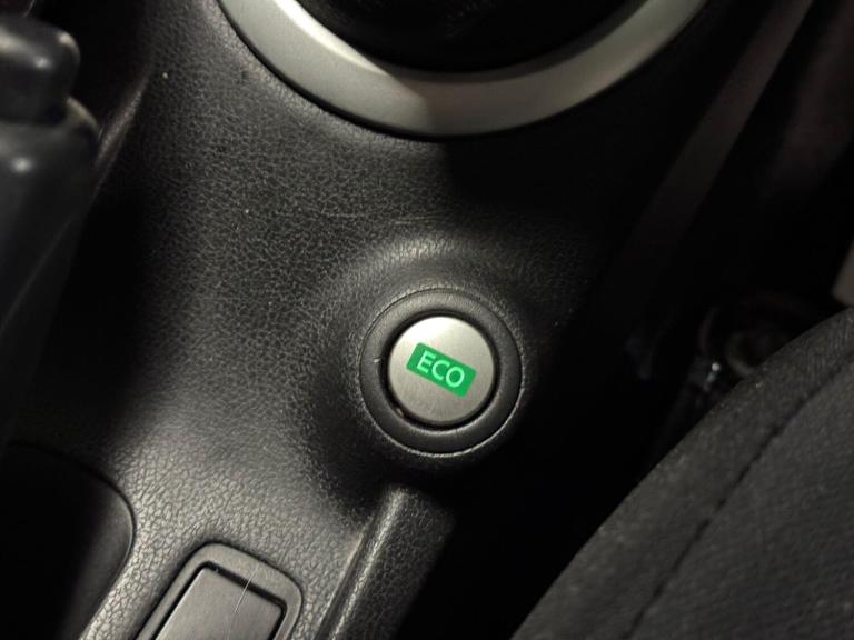 2015 Nissan Note 1.2 Acenta Premium 5dr MPV PETROL Manual