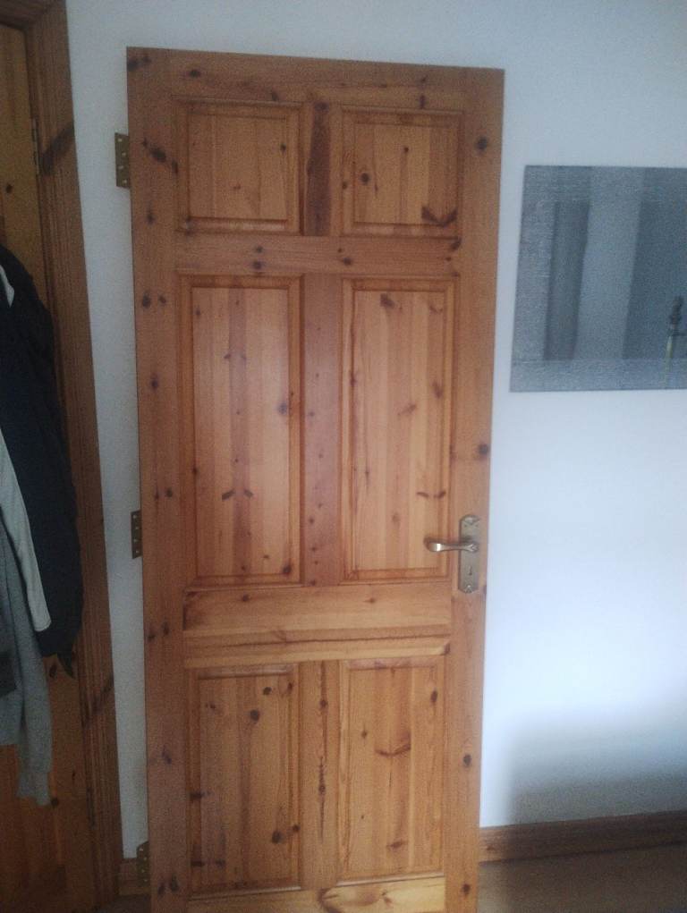 Pine internal door