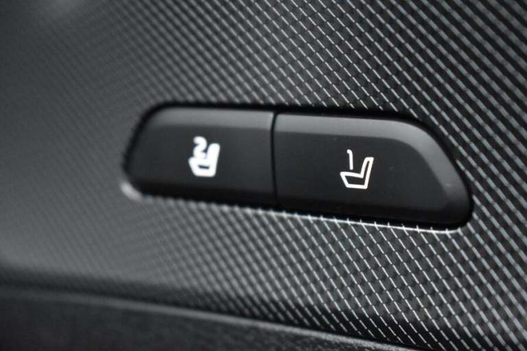 2025 Kia Sportage 1.6T Plug In Hybrid Gt Line S Suv 5dr Petrol Auto Awd Euro 6 (s/s) (241 Bhp EST...