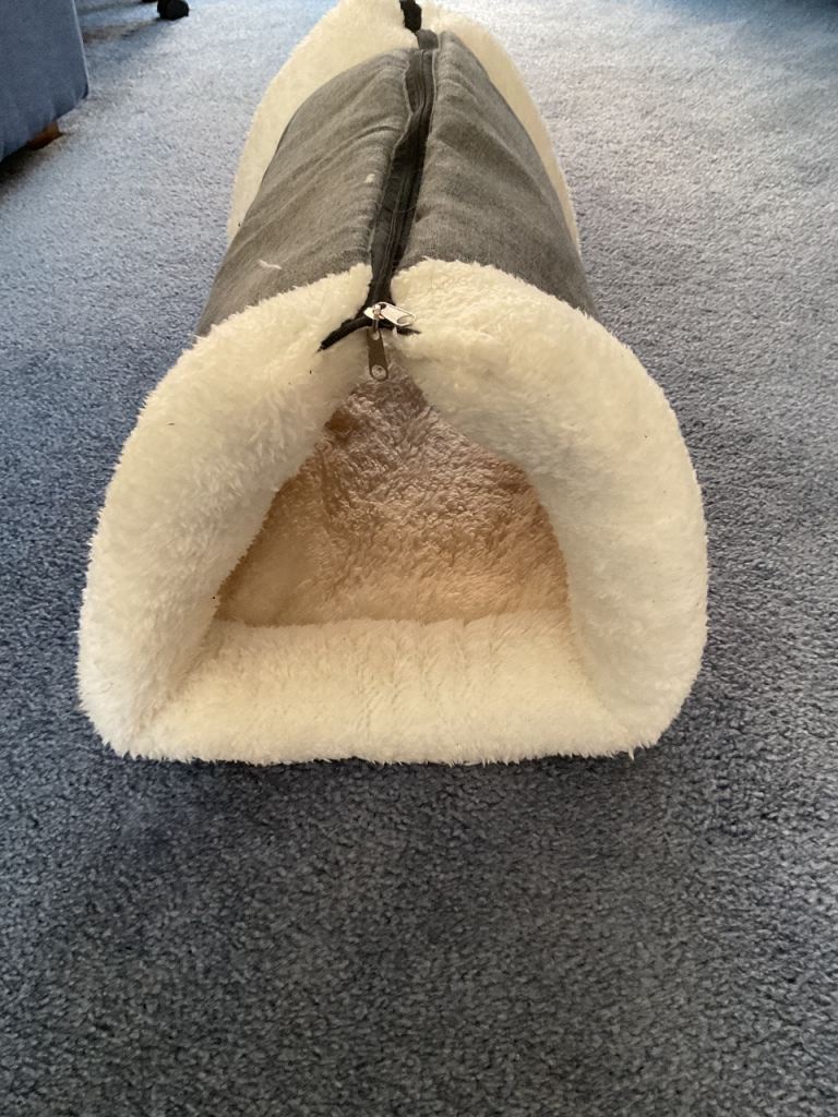 Cat play tube