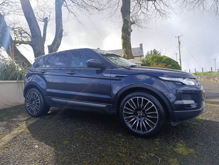 2.2 4WD auto RANGE ROVER EVOQUE - comes with 3 year warranty 