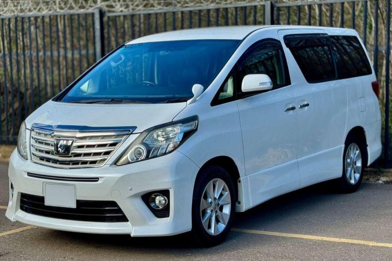 2013 Toyota Alphard V6 4WD TOWBAR MPV Petrol Automatic