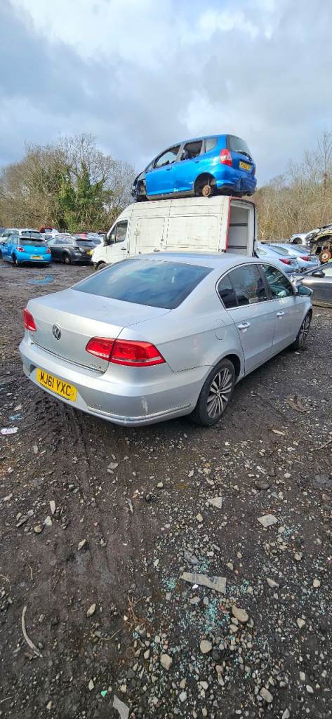 Vw passat 2.0 61 plate