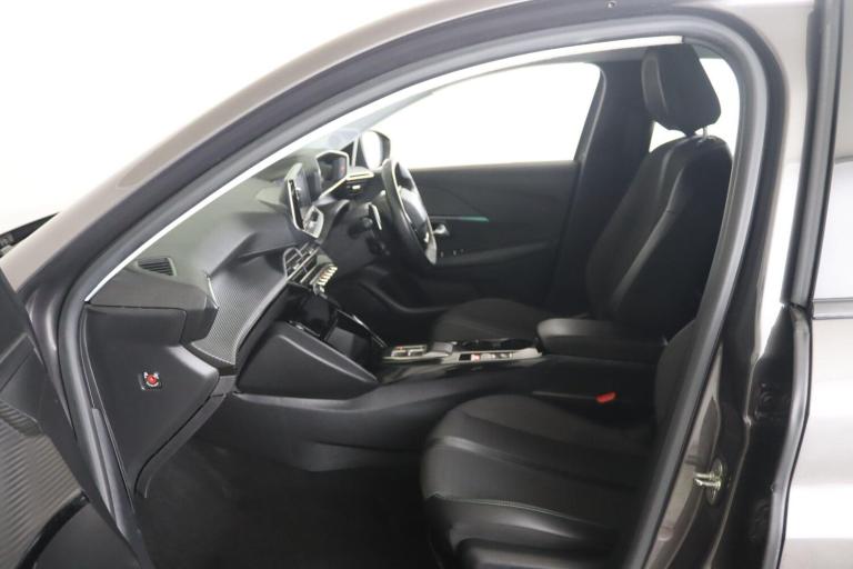 2022 Peugeot 208 1.2 PureTech Allure Premium EAT Euro 6 (s/s) 5dr HATCHBACK Petrol Automatic