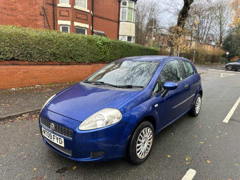 Fiat, GRANDE PUNTO, Hatchback, 2009, Manual, 1368 (cc), 3 doors