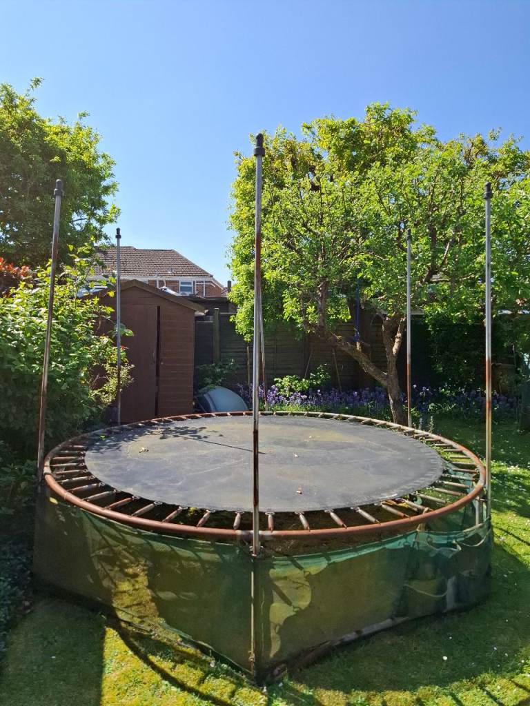 10ft trampoline 