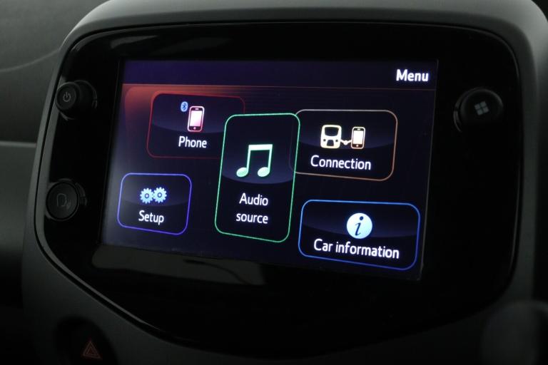 2020 Toyota AYGO 1.0 VVT-i X-Clusiv 5dr x-shift HATCHBACK PETROL Automatic