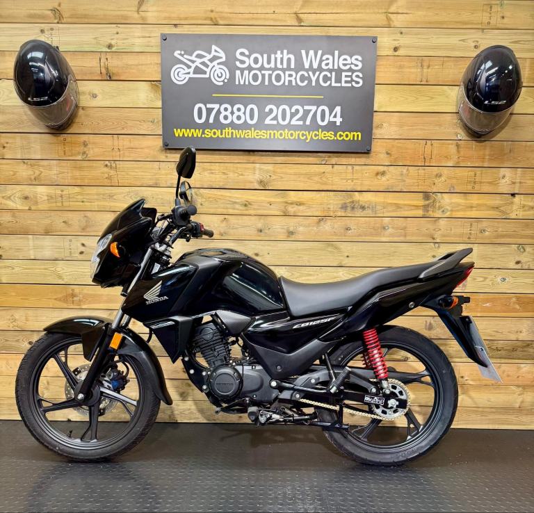 Honda CBF125 CB125f : 2024 (73) model : just 2085 miles 