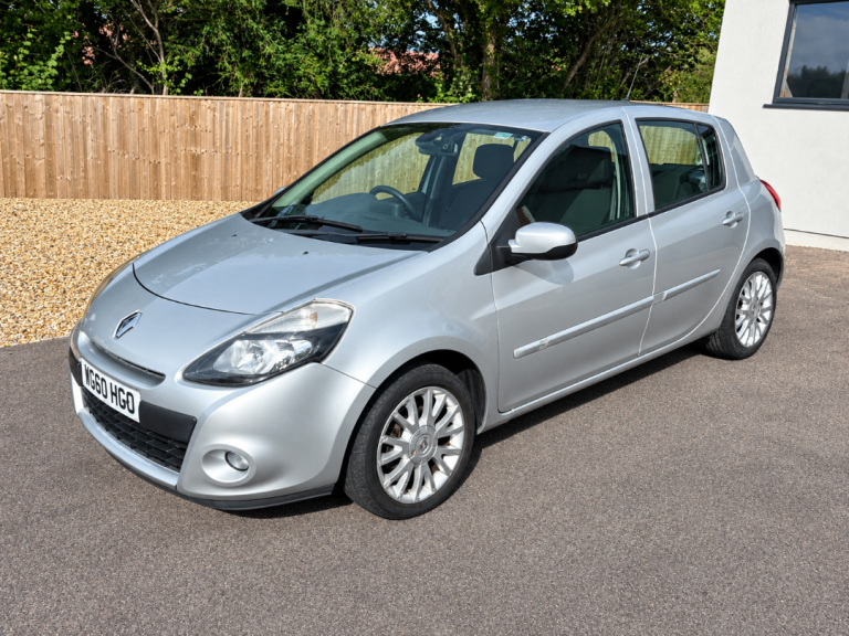 Renault Clio 1.1 tom Tom edition 64k