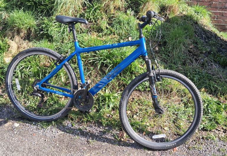 Phaze aluminium frame bike 