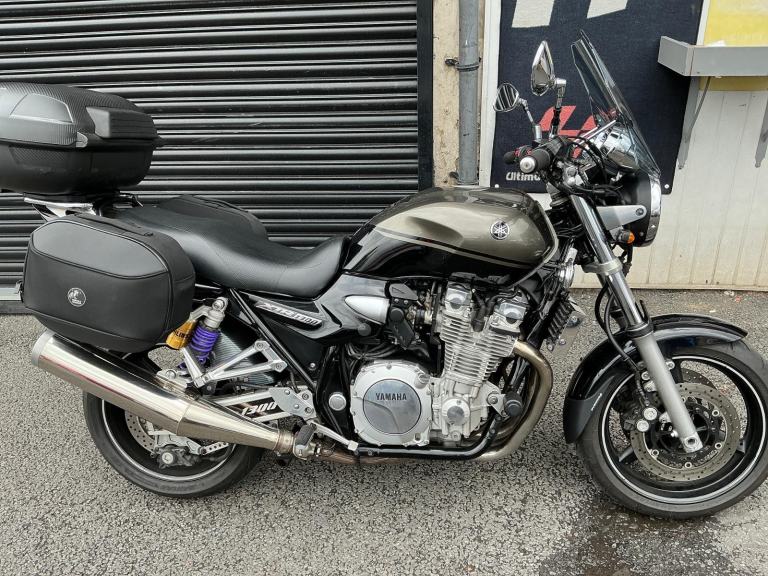 Yamaha XJR 1300