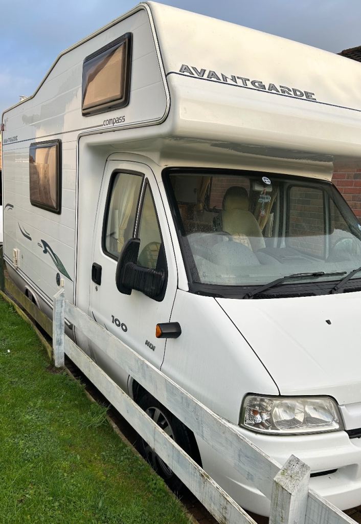 Motorhome Peugeot boxer Aventgarde 100