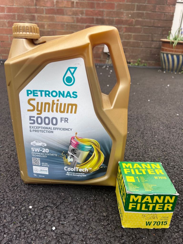 Engine oil and oil filter