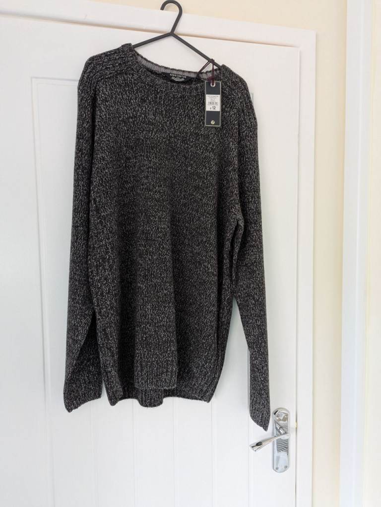 Men's XLarge jumper 
