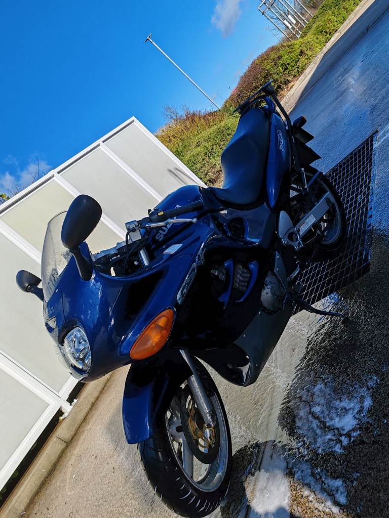 Suzuki, GSX, 1999, 748 (cc)