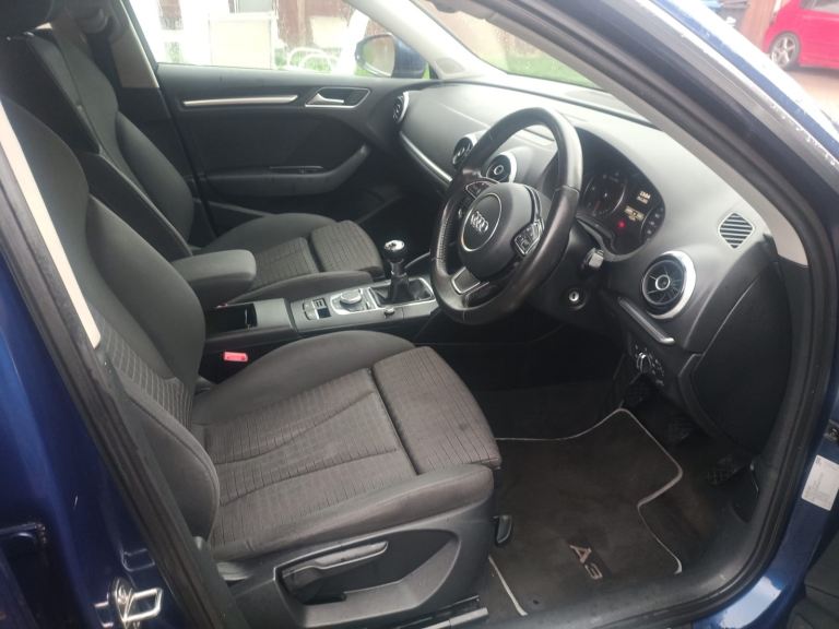 Audi, A3, Hatchback, 2014, Manual, 1598 (cc), 5 doors