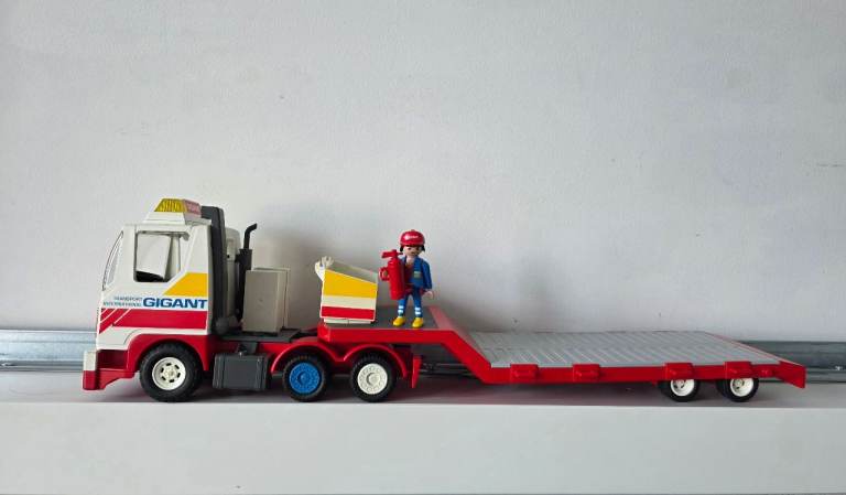 Large Playmobil Flatbed trailer with lorry and 1 figure 