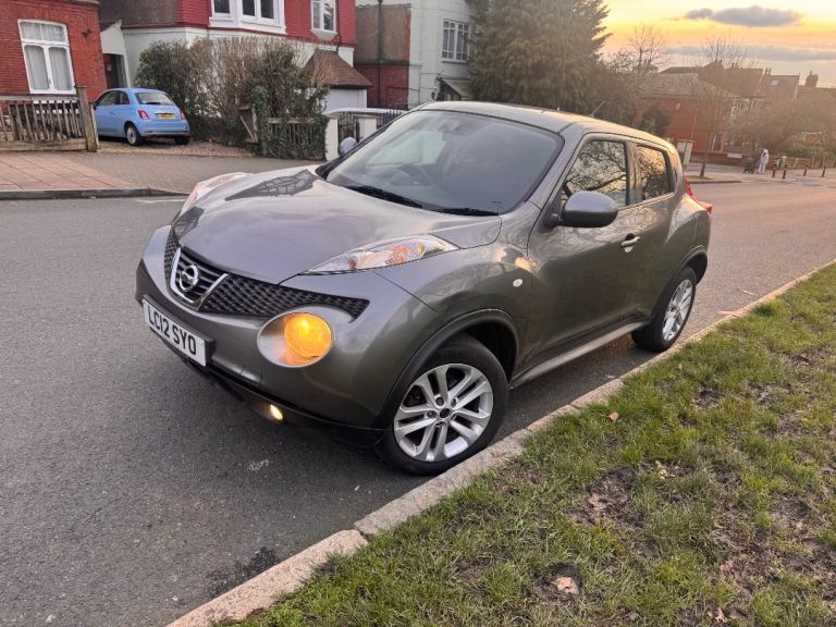 Nissan, JUKE, Hatchback, 2012, Manual, 1598 (cc), 5 doors