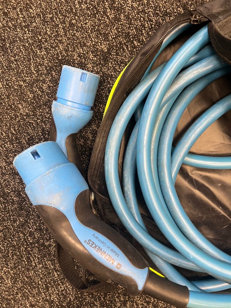 Mennekes Type 2 EV charging cable 7.5m