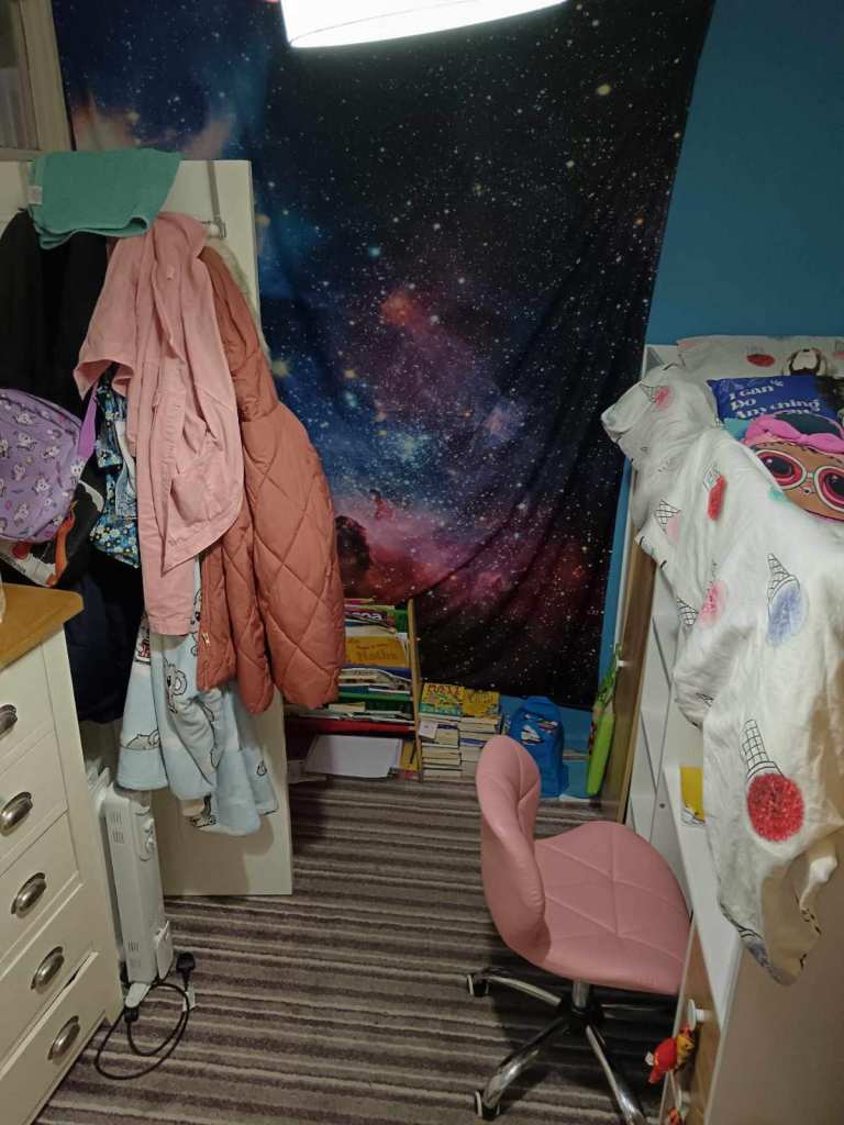 3 bed house in Cardiff on offer - Part of a 3 way swap.. 