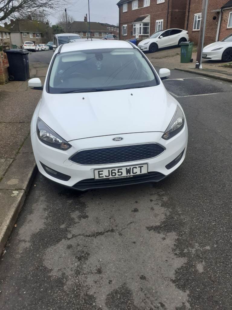 Ford, FOCUS, Hatchback, 2015, Manual, 999 (cc), 5 doors