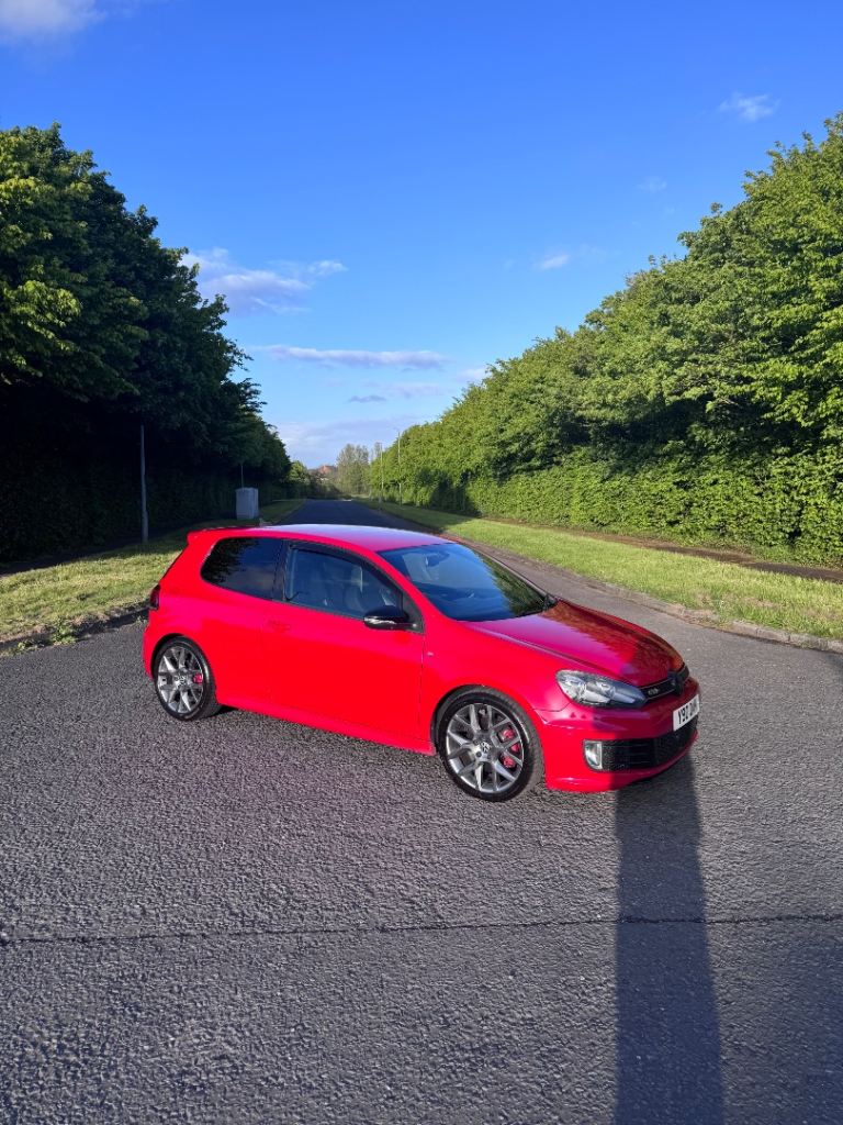 Volkswagen, GOLF, Hatchback, 2012, Semi-Auto, 1984 (cc), 3 doors