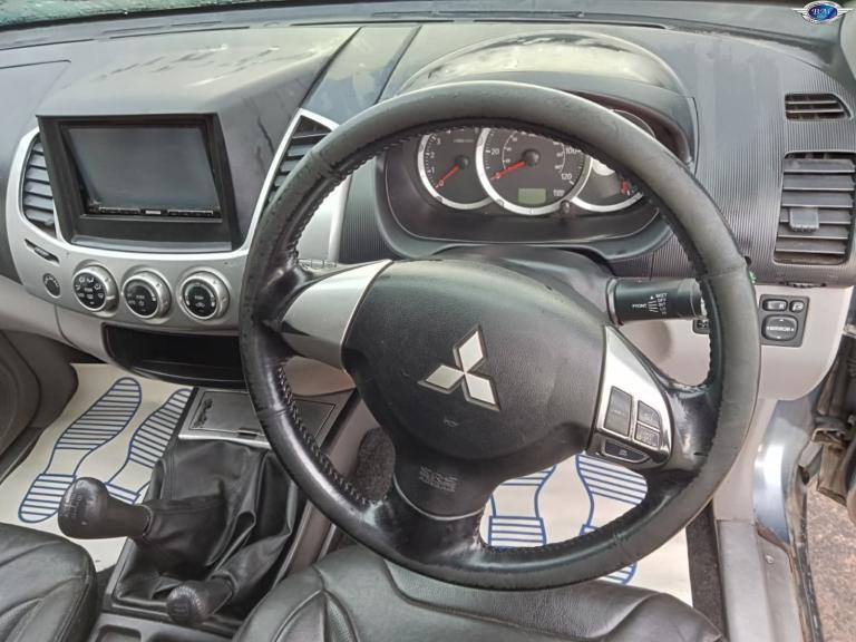 MITSUBISHI L200 2.5 DI-D Barbarian Grey Manual Diesel 2010