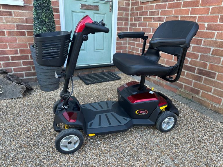 Pride Apex Rapid 4mph Transportable Mobility scooter, good batteries