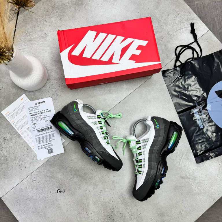 Nike Air Max 95 Grey & Yellow Trainers - NEW in Box