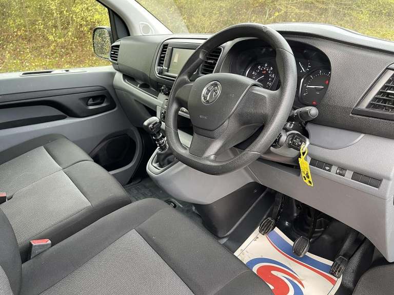 2022 Vauxhall Vivaro 1.5 Turbo D 2700 Sportive L1 H1 Euro 6 (s/s) 6dr PANEL VAN Diesel Manual
