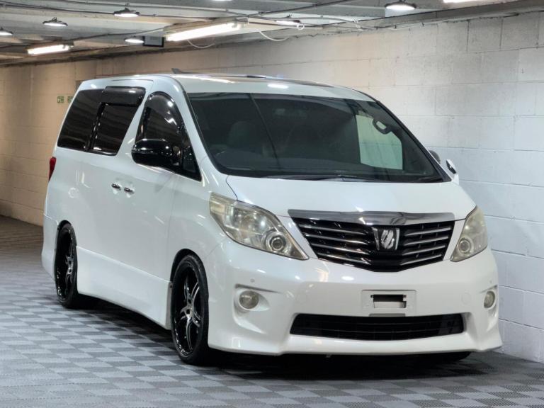 Toyota Alphard 3.5 350S Premium Selection 2 | Sunroof's Petrol Automatic