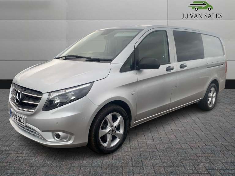 image for 2019 Mercedes-Benz Vito 116CDI Premium Crew Van 7G-Tronic PANEL VAN DIESEL Automatic