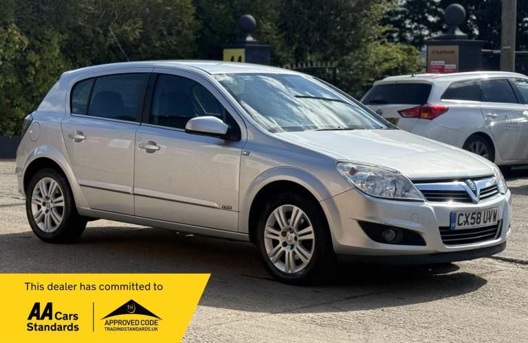 2008 Vauxhall Astra 1.8i 16v Design 5dr Petrol