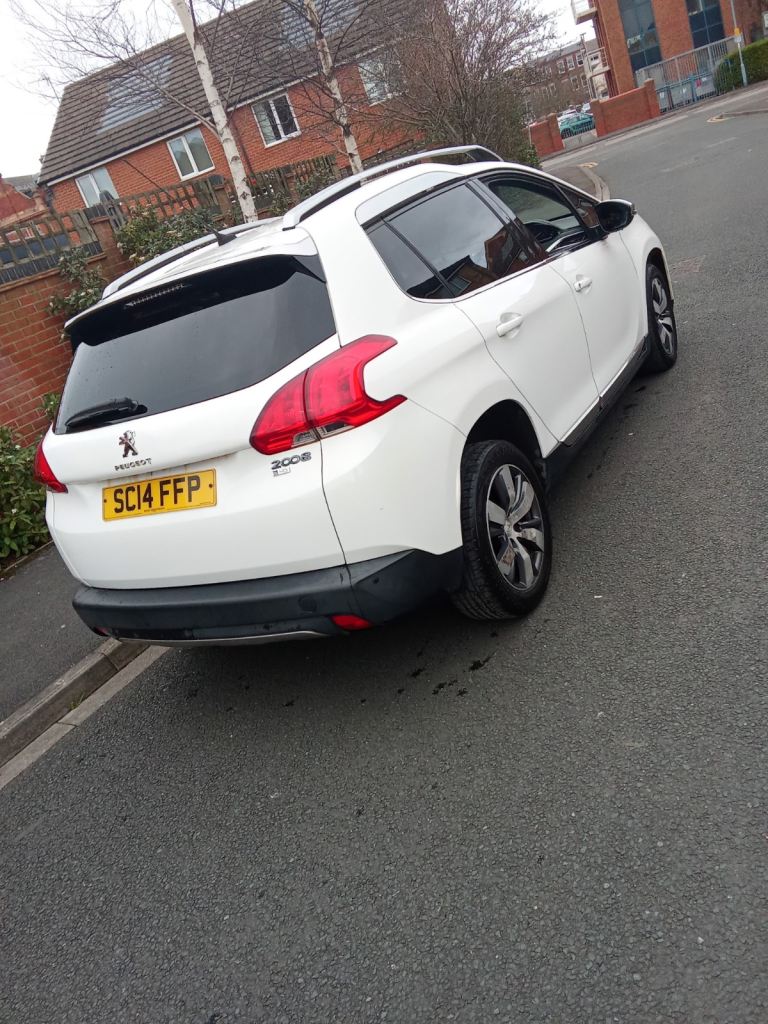 Peugeot, 2008, Hatchback, 2014, Manual, 1560 (cc), 5 doors