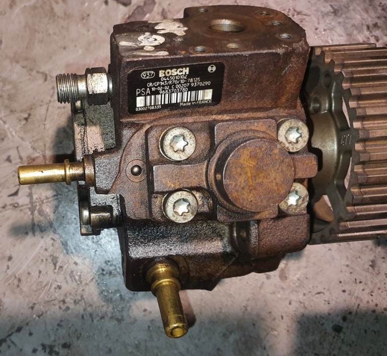 Vauxhall Astra H 1.7 CDTI Diesel Pump 0445010,102 2007