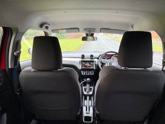 2019 face lift Suzuki SWIFT-Automatic-25k, 998 (cc), 5 doors