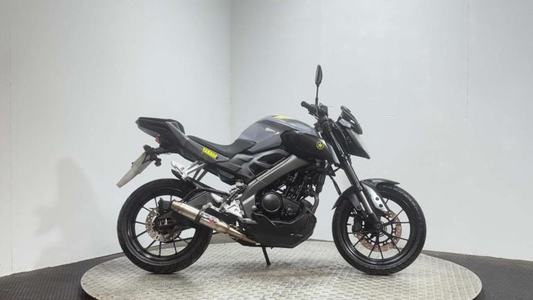 Yamaha MT-125 MT [Phone number removed]K GPR EXHAUST NEW MOT SERVICED 125CC NAKED