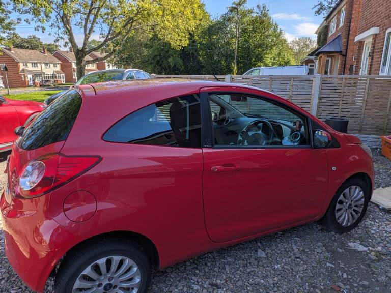 Ford, KA, Hatchback, 2014, Manual, 1242 (cc), 3 doors