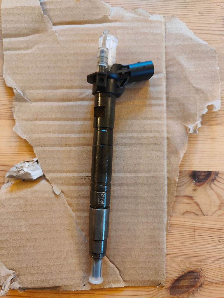 Audi A4 Allroad 2.0tdi Fuel Injector 