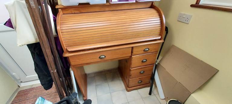 Pine roll top desk