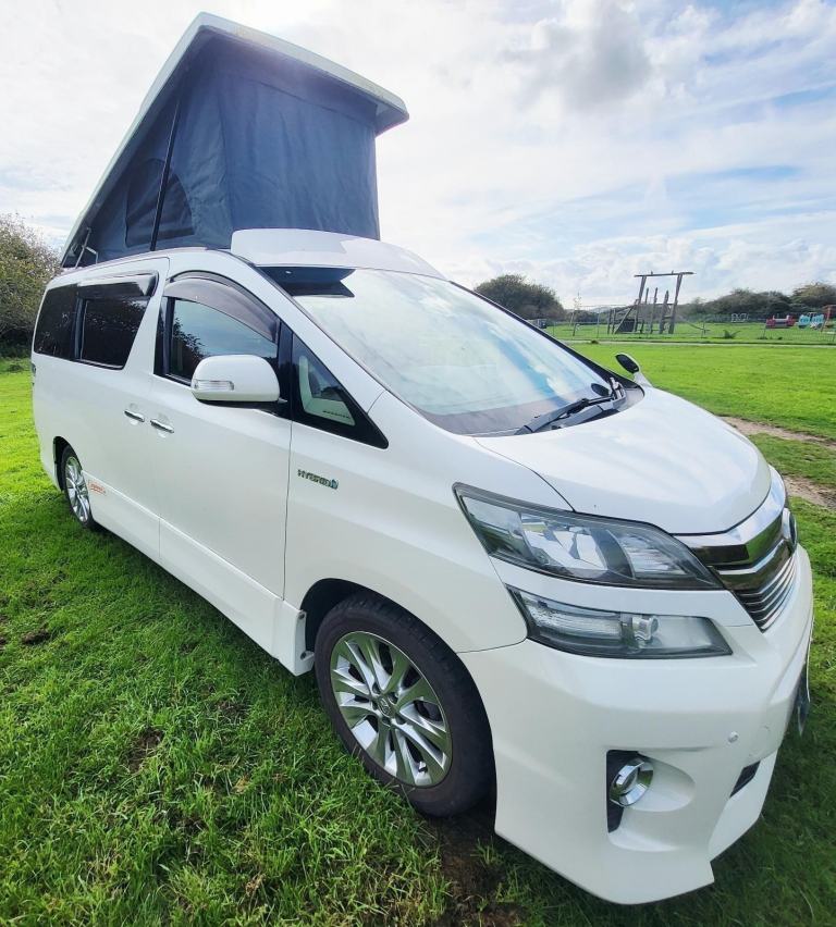 Toyota Velfire 2012 4 berth 4 belt Campers Co conversion 50k miles 