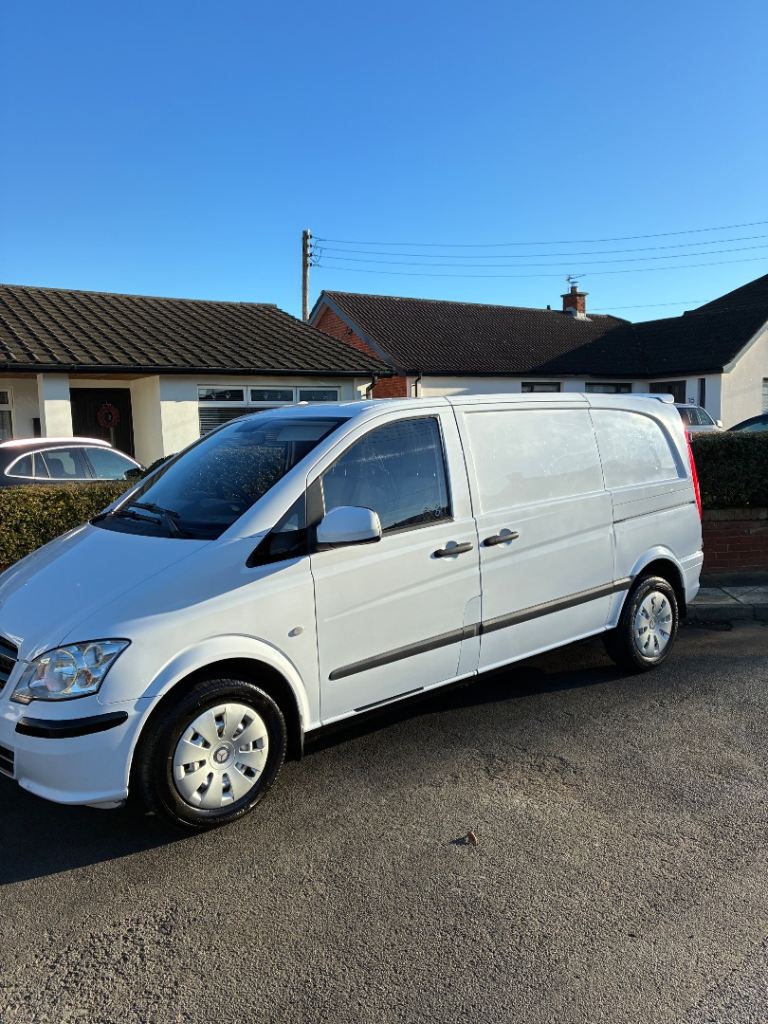 2015 MERCEDES VITO