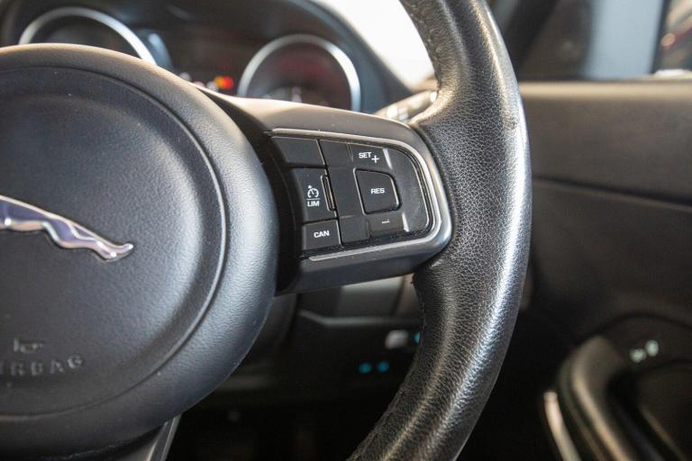 2018 Jaguar E-Pace 2.0 D150 SUV 5dr Diesel Auto AWD Euro 6 (s/s) (150 ps) *12 Months Free AA B ES...