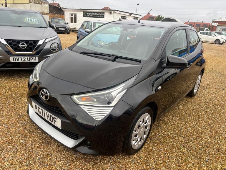 2022 Toyota Aygo 1.0 VVT-i x-play Hatchback 5dr Petrol Manual Euro 6 (s/s) (71