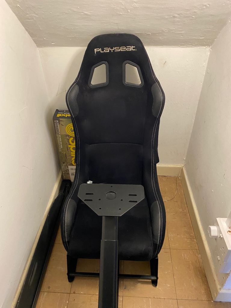 Play racing seat