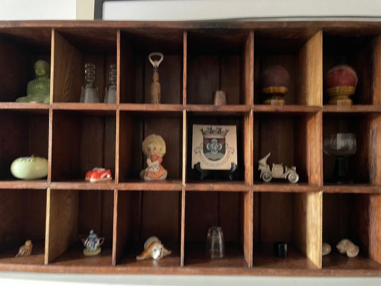 Wooden Display Cabinet Shelf Post Pigeon Hole Unit
