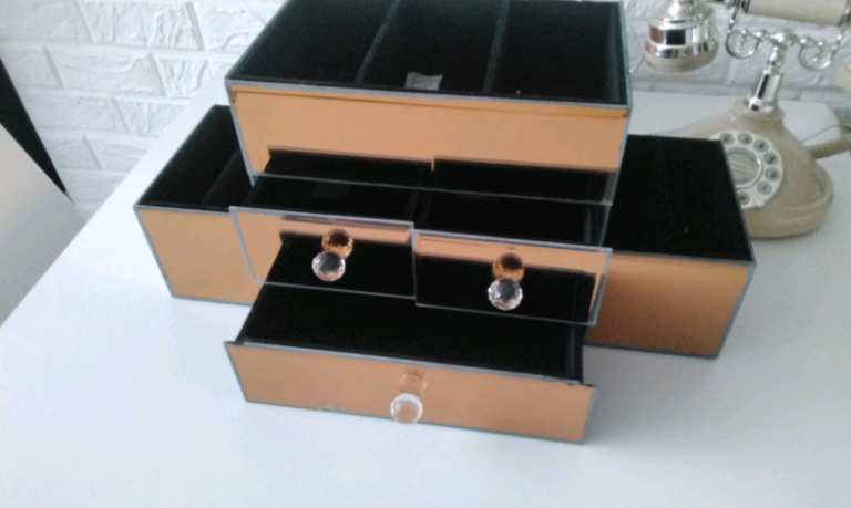 Dressing table top mirrored organiser 3 drawers