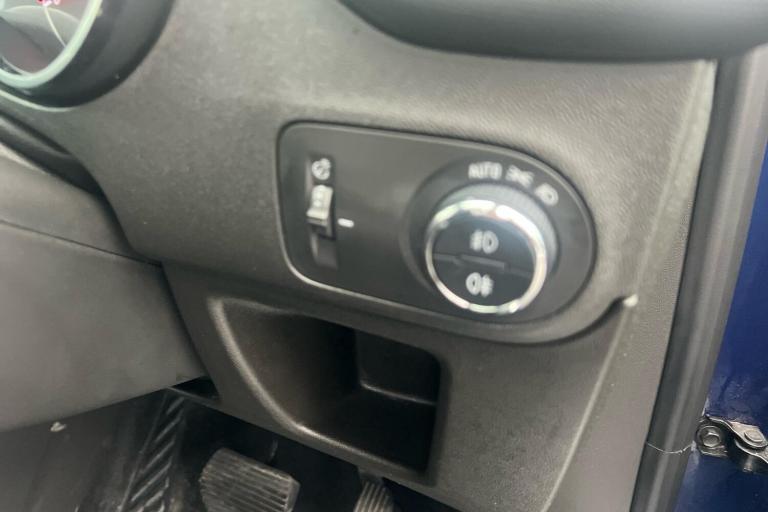  Vauxhall Crossland 1.5 Turbo D Ultimate Suv 5dr Diesel Auto Euro 6 s/s 120 Ps