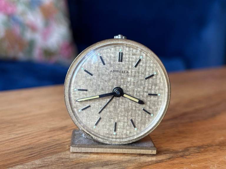 Beautiful Vintage Apella 7 Jewels Swiss Travelling Alarm Clock RARE