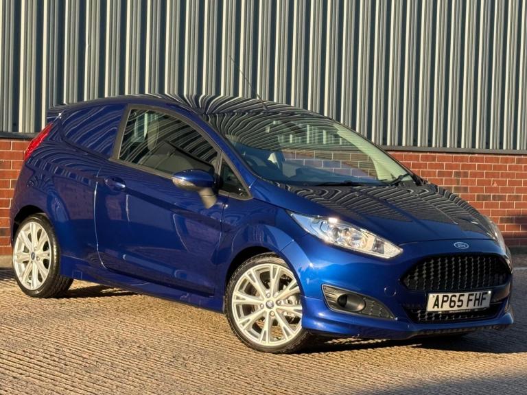 2015 Ford Fiesta 1.5 TDCi Sport Van CAR DERIVED VAN DIESEL Manual